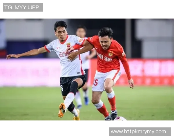 主帅临场换人如神助 网友称其为战术大师 展现高超指挥艺术