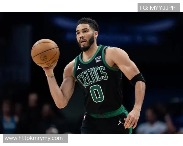 塔图姆回应外界质疑:全力专注比赛目标不受外界干扰